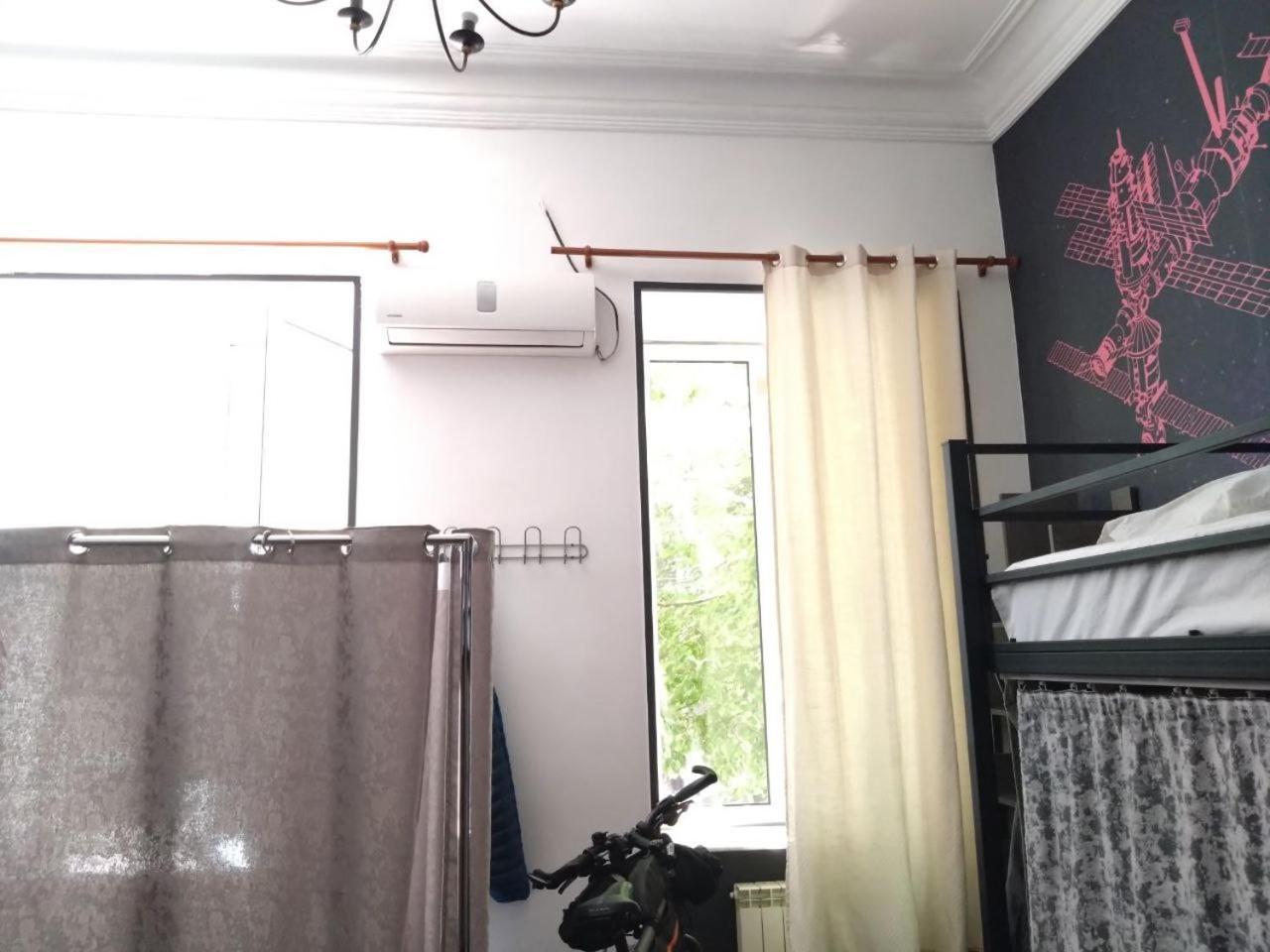Moosica Hostel Tbilisi Eksteriør billede